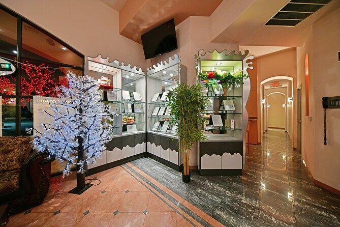 Spa Service: Hot Stone Body Massage with Private Sauna - Real Guest Perspectives