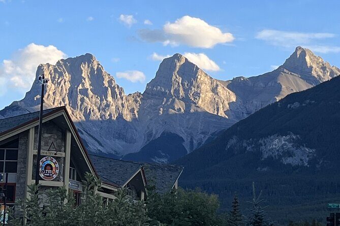 Spanish Private Tour to Banff and Lake Louise Canada from Calgary - An Authentic Canadian Rockies Experience: Private Tour to Banff and Lake Louise from Calgary