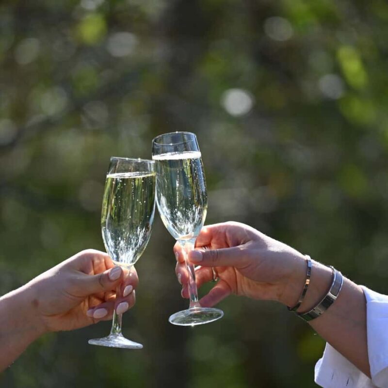 Sparkling Brunch for 2 Adults - Key Points