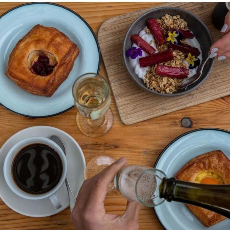 Sparkling Brunch for 2 Adults - The Value of the Experience