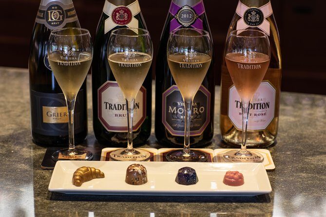 SPARKLING Sensation - Private Stellenbosch Bubbly tour - Why Choose This Tour?