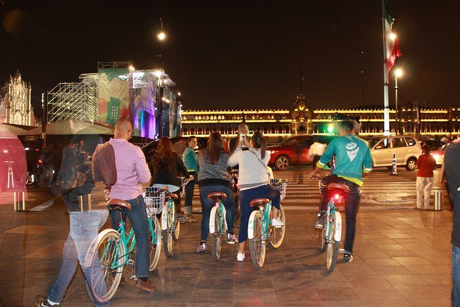 SPECIAL NIGHT LIFE Mexico City Light´s Bike Tour - Who Should Consider This Tour?