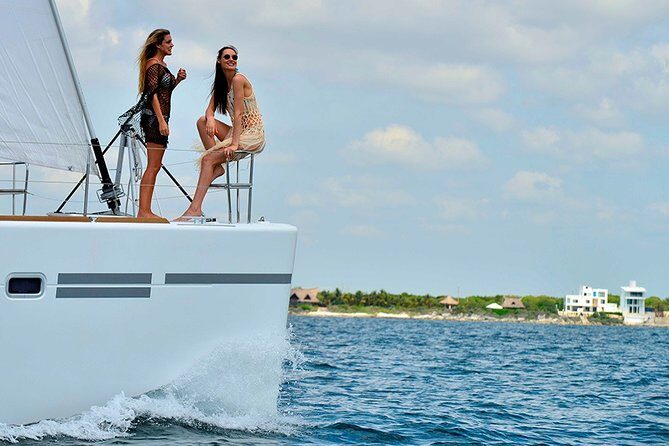 Special offer COMBO 2x1 (Tour to Isla Mujeres and Chichén Itzá ) for 1 price! - A Deep Dive into the Experience