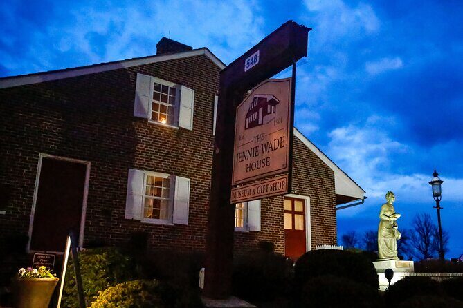 Spirits of Jennie Wade Ghost Night Tour in Gettysburg - Key Points