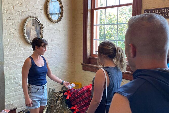 Spirits of Seville Pensacola's Haunted History Tour with Meal - Who Will Love It?