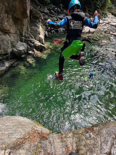 Squamish: Canyoning with Professional Canyon Guides - Key Points