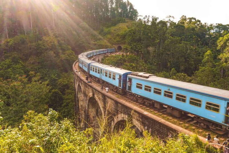 Sri Lanka: 9-Day Private Round Tour With H/B Accommodation - Starting Point: Colombo to Anuradhapura