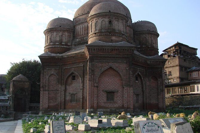Srinagar Splendors: A Private City Tour - The Shankaracharya Temple: Panoramic Views and Spiritual Calm