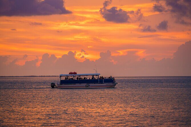 St. Augustine Champagne Sunset Cruise w Seasonal Nights of Lights - Discovering the St. Augustine Champagne Sunset Cruise with Seasonal Nights of Lights