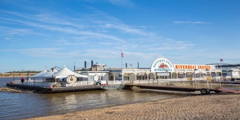 St. Louis Arch and River Cruise Small Group Walking Tour - FAQ
