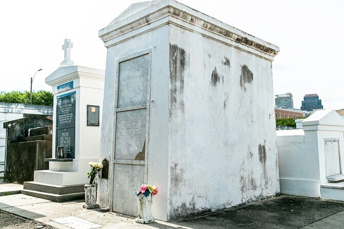 St. Louis Cemetery No. 1 Official Walking Tour - FAQ Section