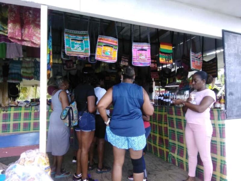 St. Lucia: Highlights Tour with mud baths and waterfalls - Authentic Experiences That Shine