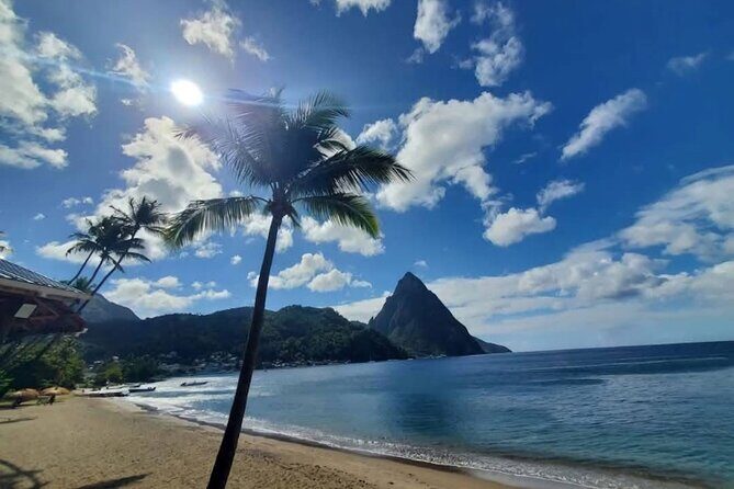 St Lucia Sunset Bar Hop: Island Rhythms - Key Points