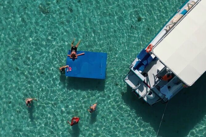 St Maarten Motorboat Cruise: Long Bay, Creole Rock and Tintamarre Island - Key Points