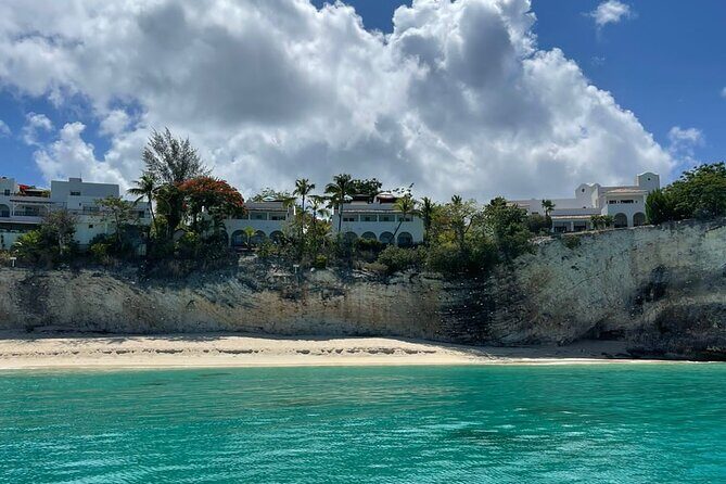 St Maarten Motorboat Cruise: Long Bay, Creole Rock and Tintamarre Island - FAQ
