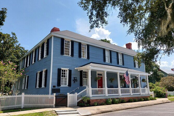 St. Marys Murder, Mayhem, and Martinis Walking Tour - The Spencer House Inn and Its Haint Blue Porch Ceilings