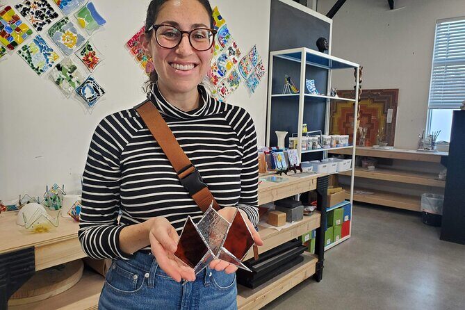 Stained Glass Magic Class in Everett - Practical Details