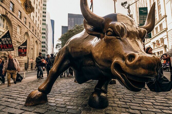 Statue of Liberty and Wall Street Highlights Tour in New York - A Detailed Look at the Tour Itinerary