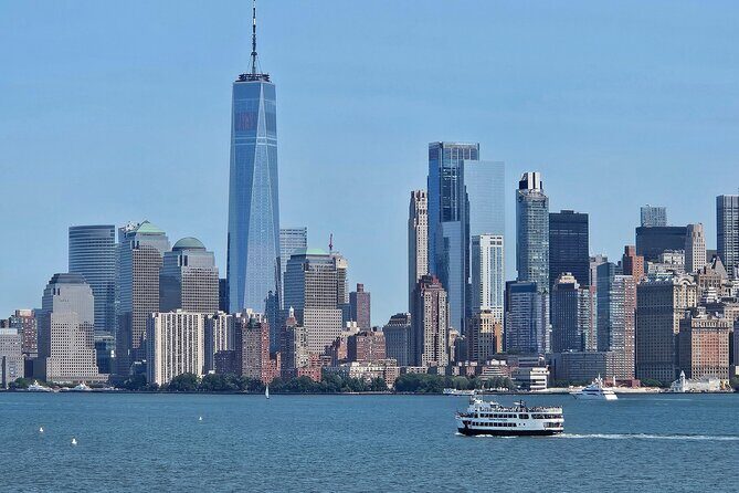 Statue of Liberty Ellis Island with Pre-Ferry Tour - FAQ