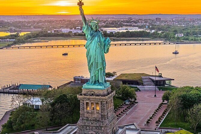 Statue Of Liberty Skip The Queue Ticket with Audio Guide Tour - The Sum Up: Who Is This Tour Best For?