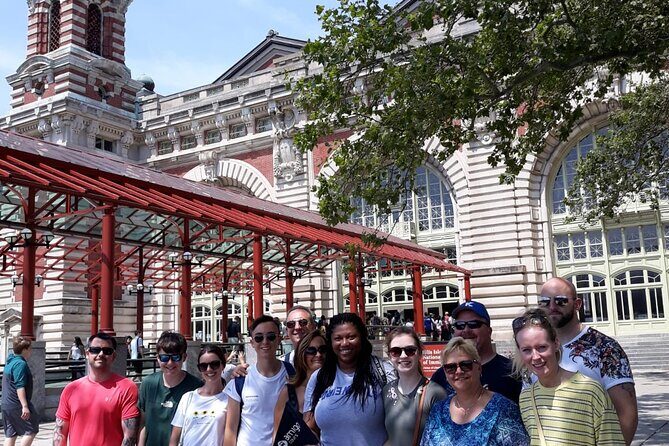 Statue of Liberty Tour with Ellis Island and Immigration Museum - An Overview of What You Can Expect