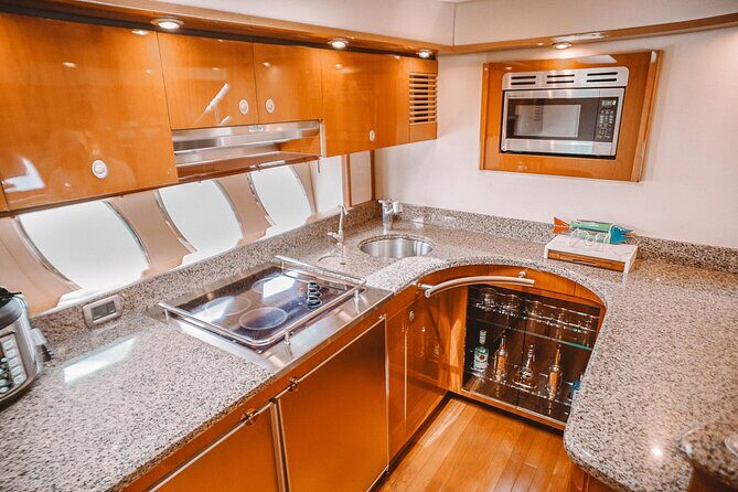 Steel Aweigh 65ft Sea Ray Yacht Rental - Who Will Love This Experience?