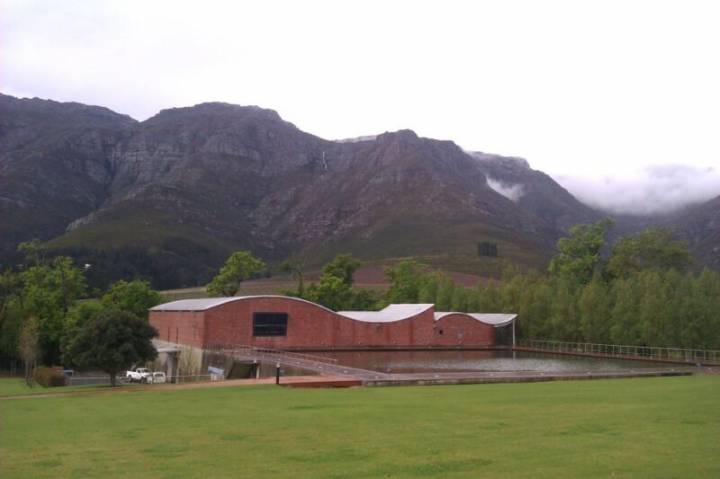 Stellenbosch: Daily Diffirent small group full day wine tour - Key Points