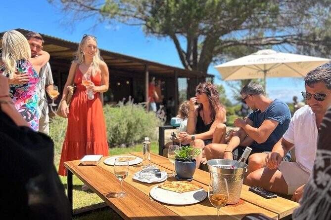 Stellenbosch Wine Tractor hop-on-hop off wine tasting tour - FAQ