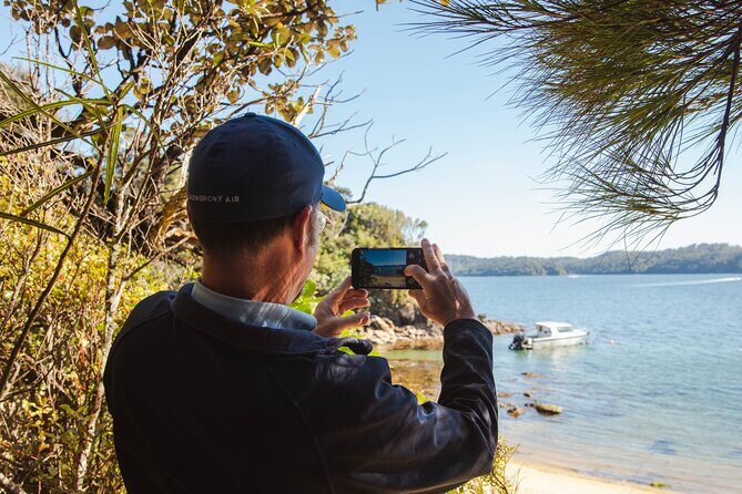 Stewart Island Fly Explore Fly ex Queenstown by Glenorchy Air - Who Would Love This Tour?
