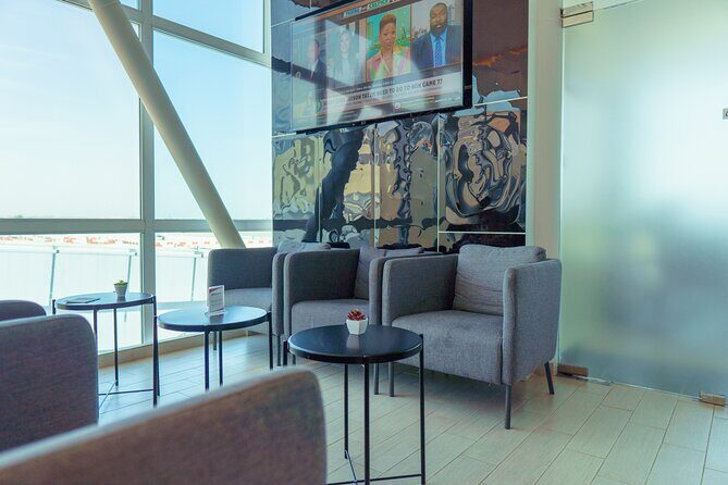 STI Airport Arrival - VIP Lounge & Fast Track Service - The Sum Up