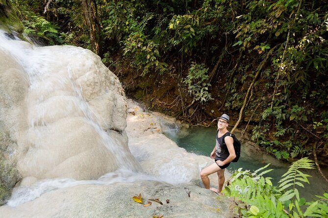 Sticky Waterfall Chiang Mai and Mae Ngat Boat Tour - Review of the Sticky Waterfall Chiang Mai and Mae Ngat Boat Tour