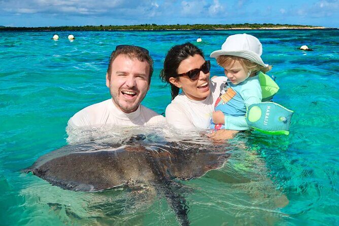 Stingray City experience, Devils Bridge and Long Bay Beach - Itinerary Breakdown: What You Can Expect