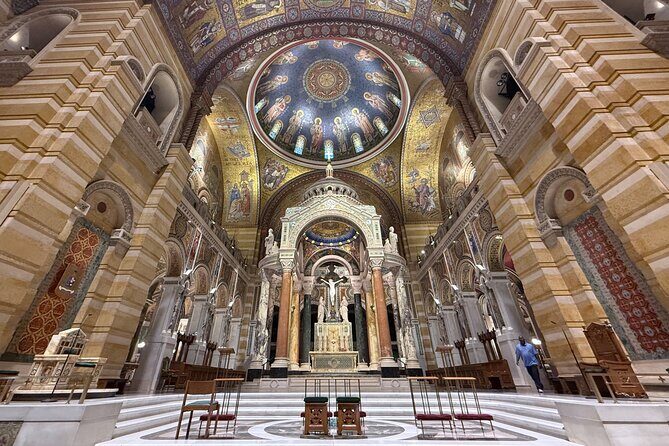 "StL's Best Sights and Bites" - Your Private Tour in St. Louis - Discovering the Heart of St. Louis