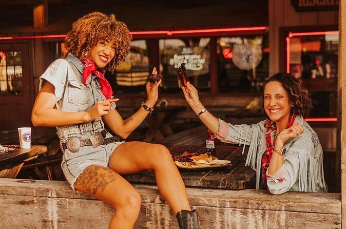 Stockyards Jingle & Mingle Holiday Saloon Crawl in Fort Worth - Who Would Enjoy This Tour?