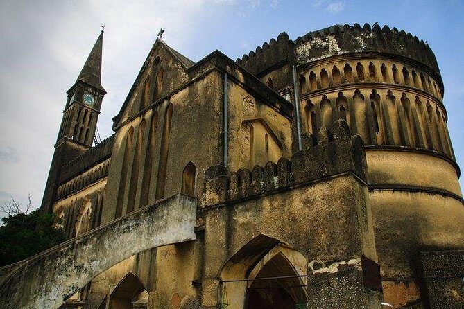 Stone Town and Spice Farm Private Tour - The Sum Up