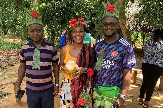 STONE TOWN and SPICE FARM TOUR ( Lunch Included ) - Exploring the Itinerary: What to Expect at Each Stop