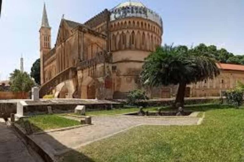 Stone Town Half-Day Historical Tour with Local Guide - Key Points