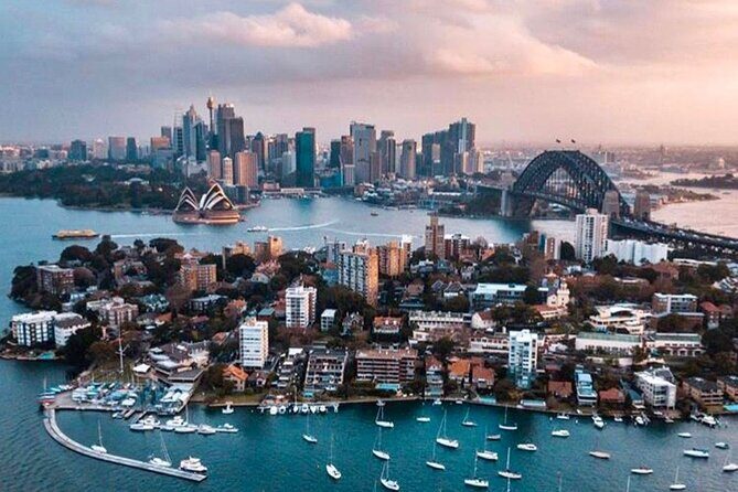 Story of Sydney Tour (mini coach) - Key Points