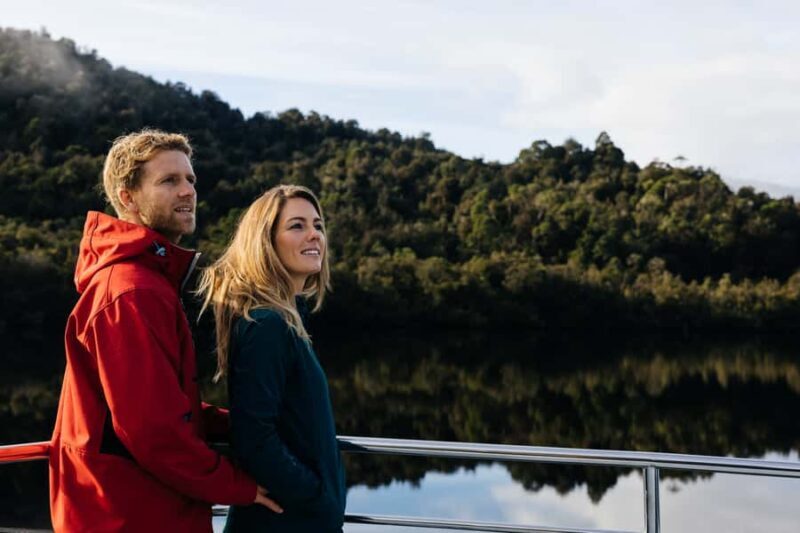 Strahan: Gordon River Cruise with Lunch & Sarah Island Walk - Food and Beverage on Board