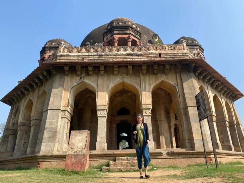Street Art Walk & Lodhi Gardens with Chai & Food - Discovering a Hidden Side of Delhi: The Itinerary Breakdown