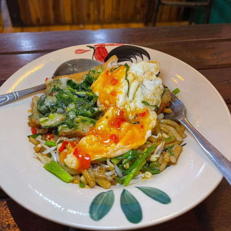 Street Food Tour and Phare Circus with Tuk-Tuk Transfers - Frequently Asked Questions