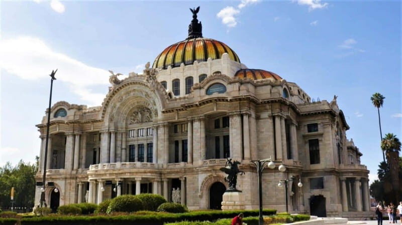 Street Food Tour Mexico City: Local Flavors and History - Itinerary Breakdown