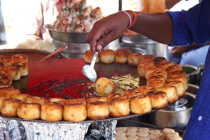 Street Food Tour:Listed in the 20 best food tours by The Guardian - Authenticity, Safety, and Value