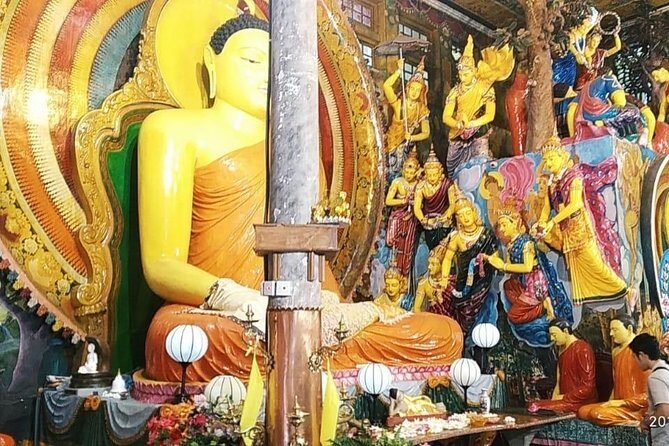 STREET Food with private city tour Colombo ( all - included ) - FAQs