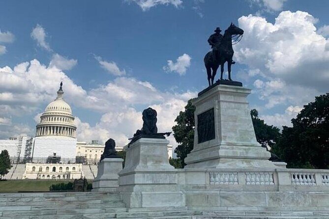 Stretch Limo Private Day & Night Custom Tours of Washington DC - FAQ