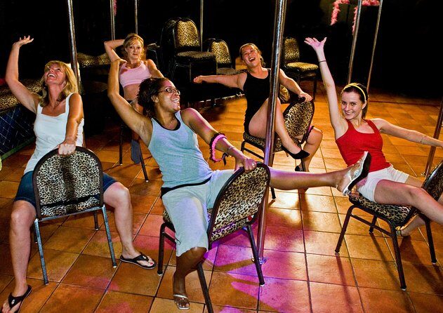 Stripper 101 at Planet Hollywood Resort and Casino - The Experience: Learning Moves and Having Fun