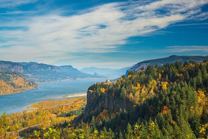 Stunning Air Tour of the Columbia River Gorge by Envi Adventures - Key Points