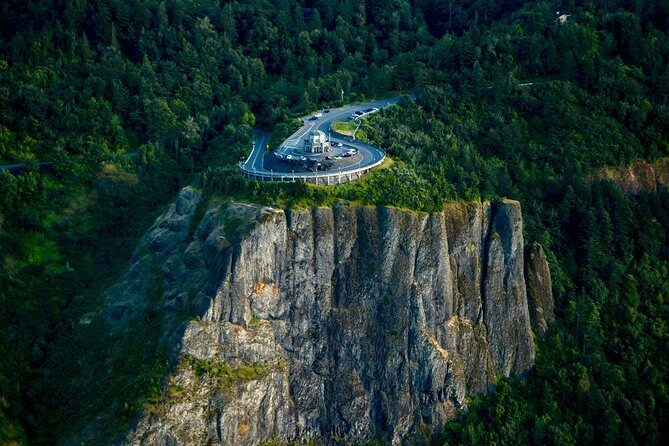 Stunning Air Tour of the Columbia River Gorge by Envi Adventures - An In-Depth Look at the Columbia River Gorge Air Tour