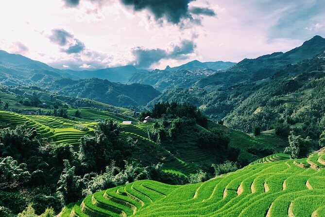 Stunning Terraced Rice Fields on 2-Day Trekking - Booking and Practicalities