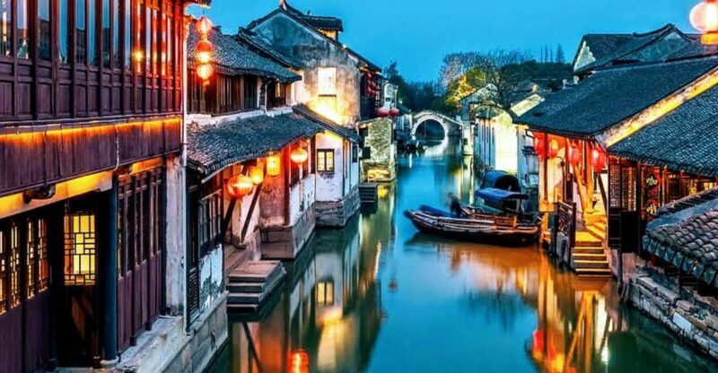Su Zhou and Zhou Zhuang Water Village Day Tour - Exploring the Suzhou and Zhouzhuang Water Village Day Tour: An Authentic Look